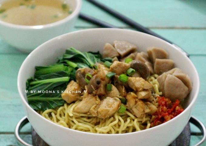 Mie Ayam Jamur (#pr_homemadestreetfood)