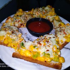 A picture of Spicy Corn Toast.
