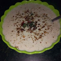 A picture of Creamy potato soup.