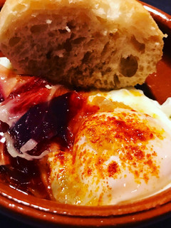 Una foto de Tapa de huevo frito con un toque muy especial 🍳