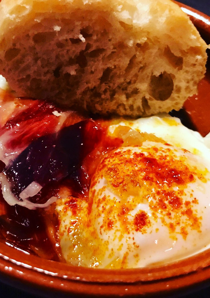 Una foto de Tapa de huevo frito con un toque muy especial 🍳