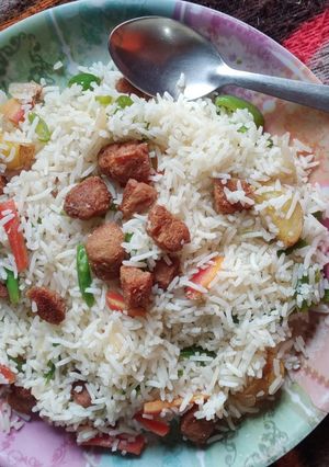 वेज पुलाव (veg pulao recipe in Hindi) रेसिपी मुख्य फोटो