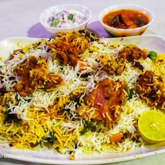 A picture of Dum Mutton Biryani.