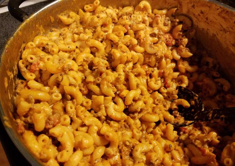 Recipe of Any-night-of-the-week Cheesy Goulash