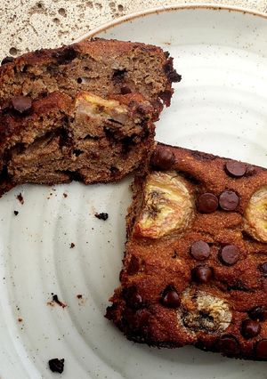 Una foto de Budín chips de choco + banana
