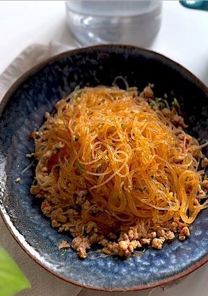 A picture of Sauteed Vermicelli with Minced Pork.