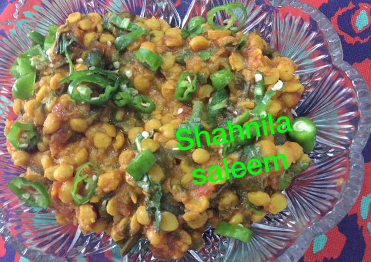 Recipe of Favorite Dal chana with spinach