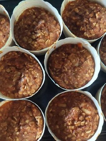 Cara Simple Membikin Resep  OAT MUFFIN isi kismis pisang dan apel yang Enak Banget, Enak