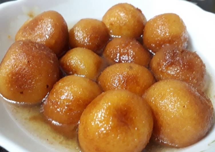 Rava gulab jamun