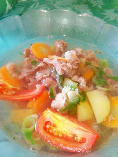 Foto resep Sup sapi wortel kentang berempah