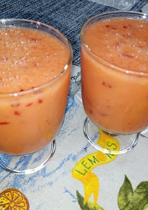 A picture of Mixed Fruit Juice.
