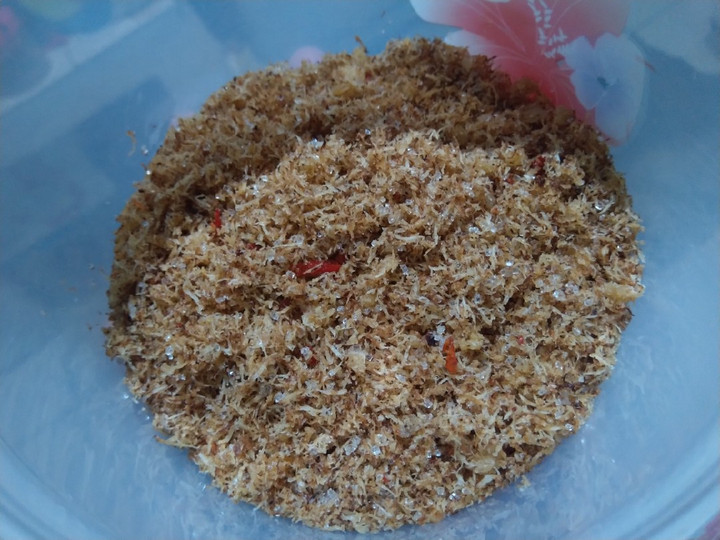 Wajib coba! Resep gampang bikin Serundeng Kelapa Untuk Nasi Ketan dijamin sesuai selera