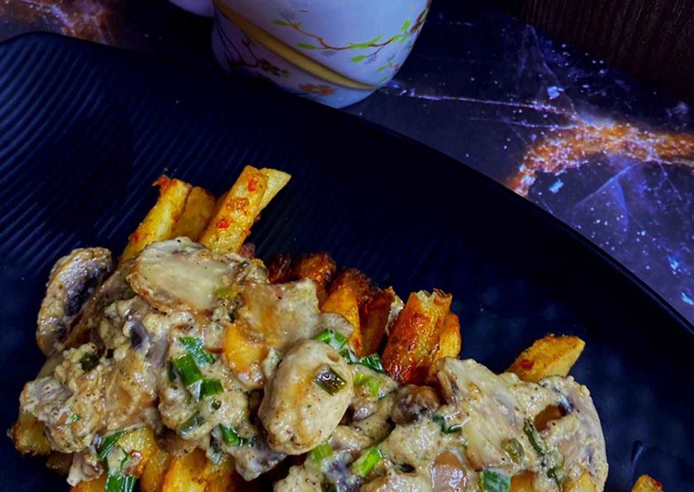 Cheesy Mushroom French Fries