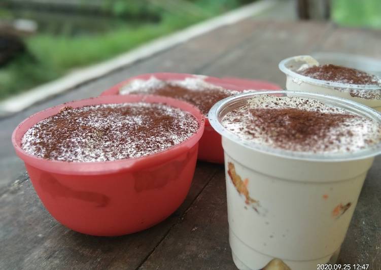 Bagaimana Menyiapkan Tiramisu dessert box, Bisa Manjain Lidah
