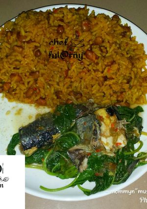 A picture of Rice nd beans with Spanish soup.