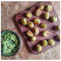 A picture of Potato Balls.