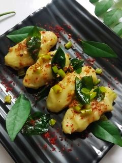 ખીચિયા મુઠીયા (khichiya muthiya recipe in gujarati) રેસીપી મુખ્ય ફોટો