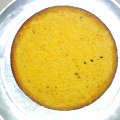 Passion fruit cake A picture of Passion fruit cake.