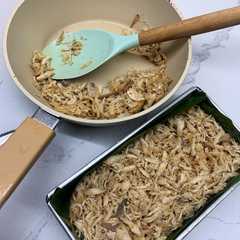 A picture of Isian ayam untuk lemper.