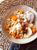 Sopa de pollo con verduras y garbanzos en olla FussionCook FC7 Smart