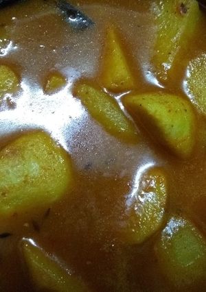 A picture of Arbi aaloo curry.