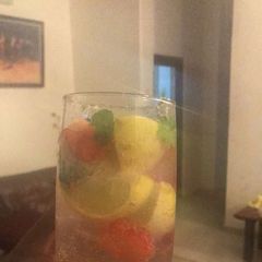 A picture of Virgin Strawberry Mojito.