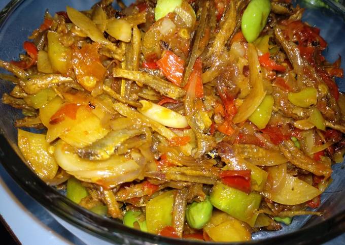 Resep Sambel Teri Tomat Alamee Oleh Linda🍱alamee🍜💃🏿 Cookpad