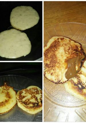 Una foto de Pancakes de banana y yogurt