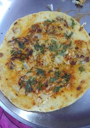 A picture of Suji cheela.