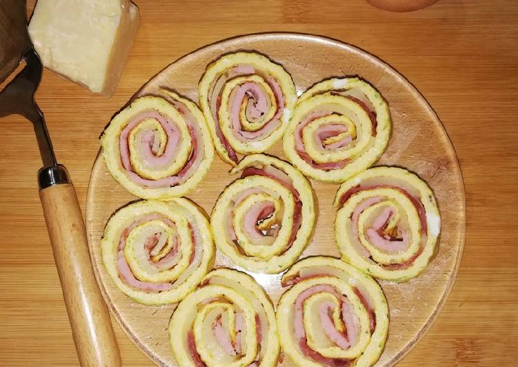 Rotolo di frittata ripieno 🥚🥓🧀🥒😋