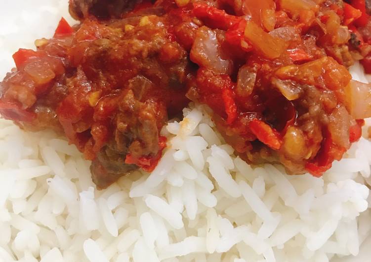 White rice and tomato sauce with beef