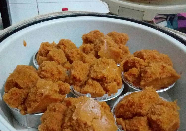 Cara Gampang Membuat Bolu Kukus Gula Merah Magic Com, No telur, No mixer Anti Gagal