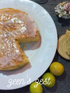 A picture of Lemon Cake.