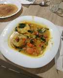 Merluza en salsa de curry