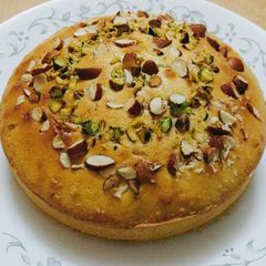 A picture of Almond Vanilla Cake.