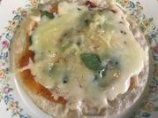 Una foto de pizza tortilla de harina