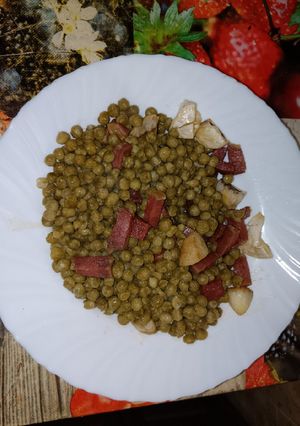 Foto principal de Guisantes al ajillo con jamón