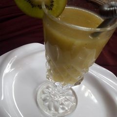 A picture of Kiwi drink.