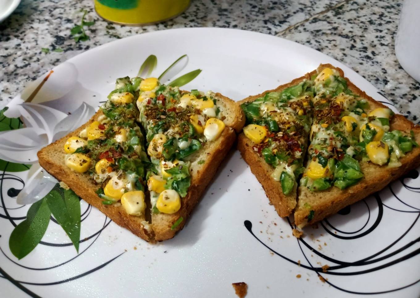 Delicious Cheese chilli Toast on tawa