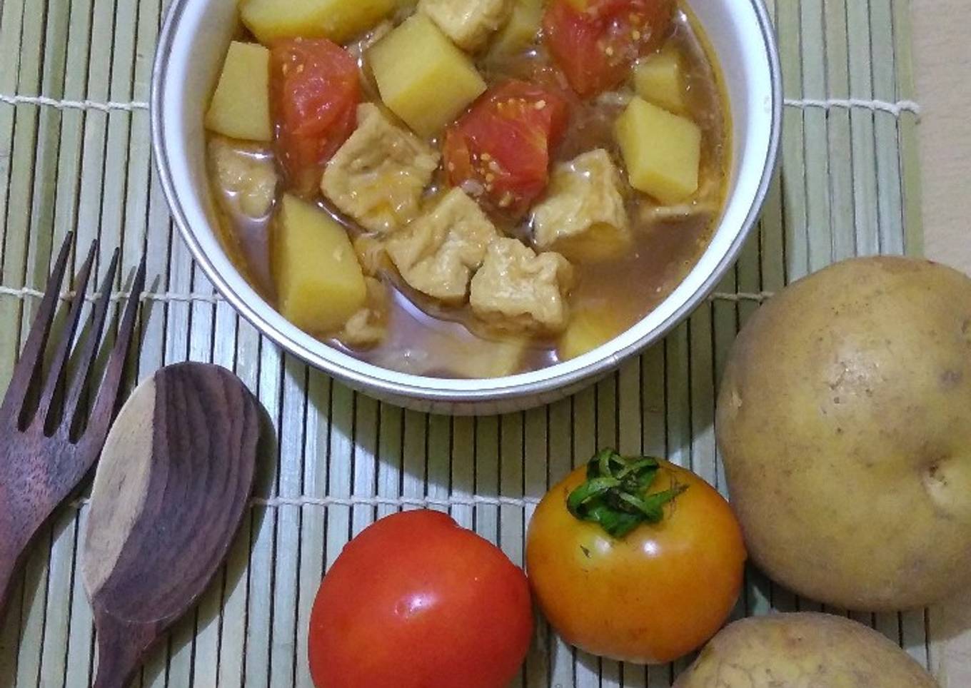 Semur Tahu-Kentang Sederhana (Menu harian)