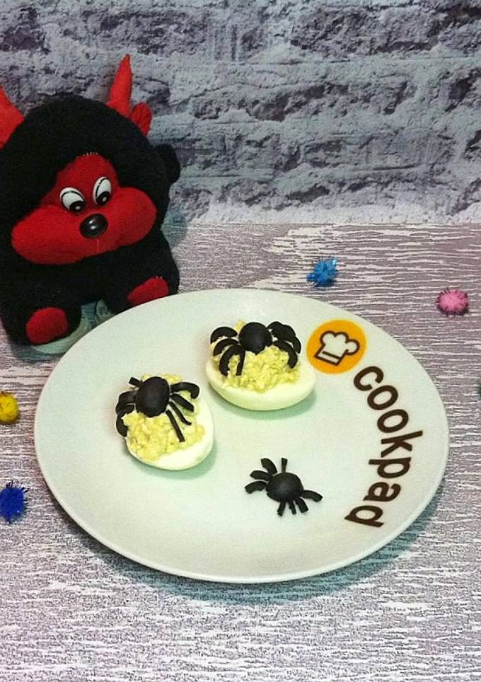 Яйця фаршировані на Хелловін 🕷️