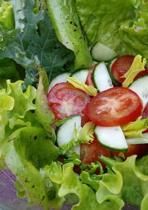 Una foto de Ensalada fresca de verduras!!