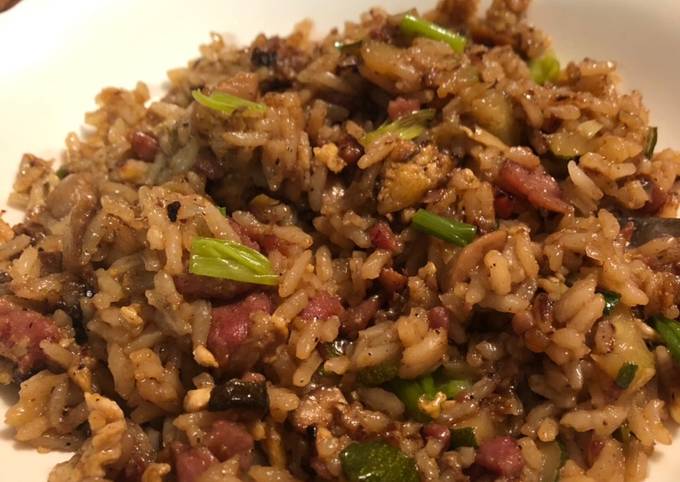 Easiest Way to Prepare Super Quick Homemade Ham and veg fried rice