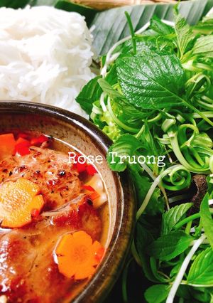 Hình của món Bún Chả Hà Nội.