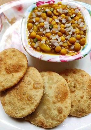 चना मसाला (chana masala recipe in Hindi) रेसिपी मुख्य फोटो