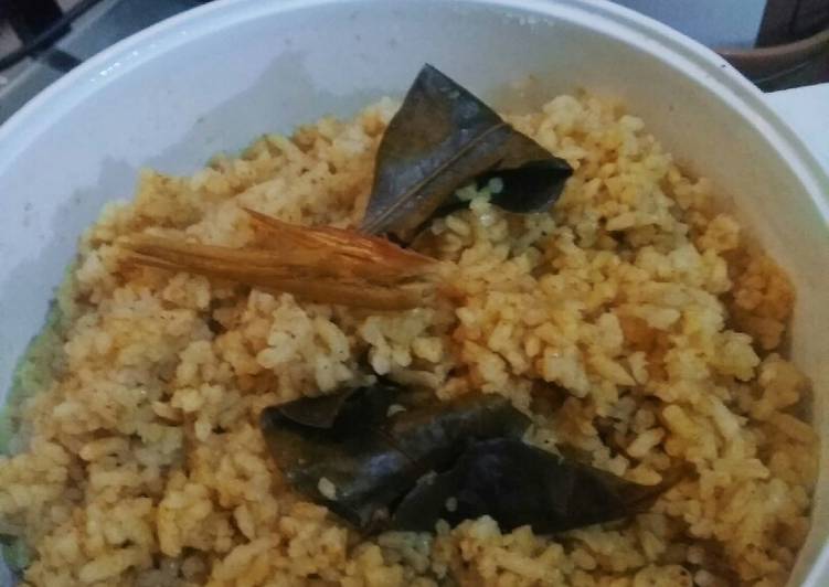Nasi Kebuli Ayam rice cooker