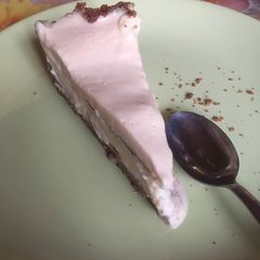 A picture of Lemon cheesecake (citrónový cheesecake).