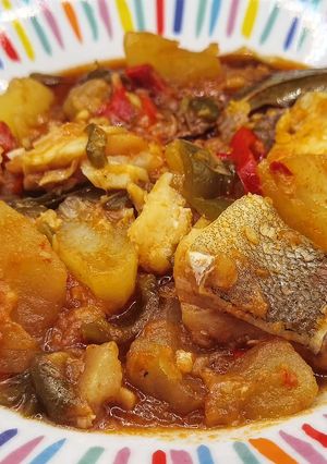 Una foto de Patatas con bacalao con pimientos