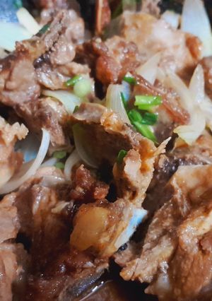 Hình của món Sườn xào chua ngọt với khế.