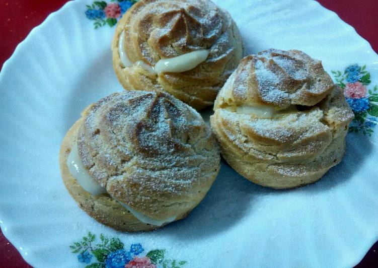 Soes Durian Enak Nagiihhh.